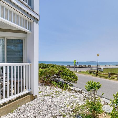 Breezy Oak Bluffs Condo - Steps To Inkwell Beach! Экстерьер фото